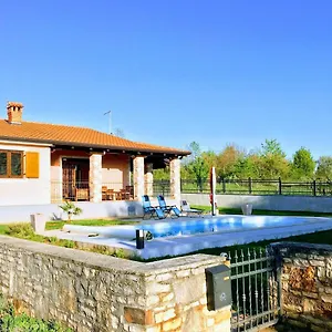  Ferienhaus Daisy